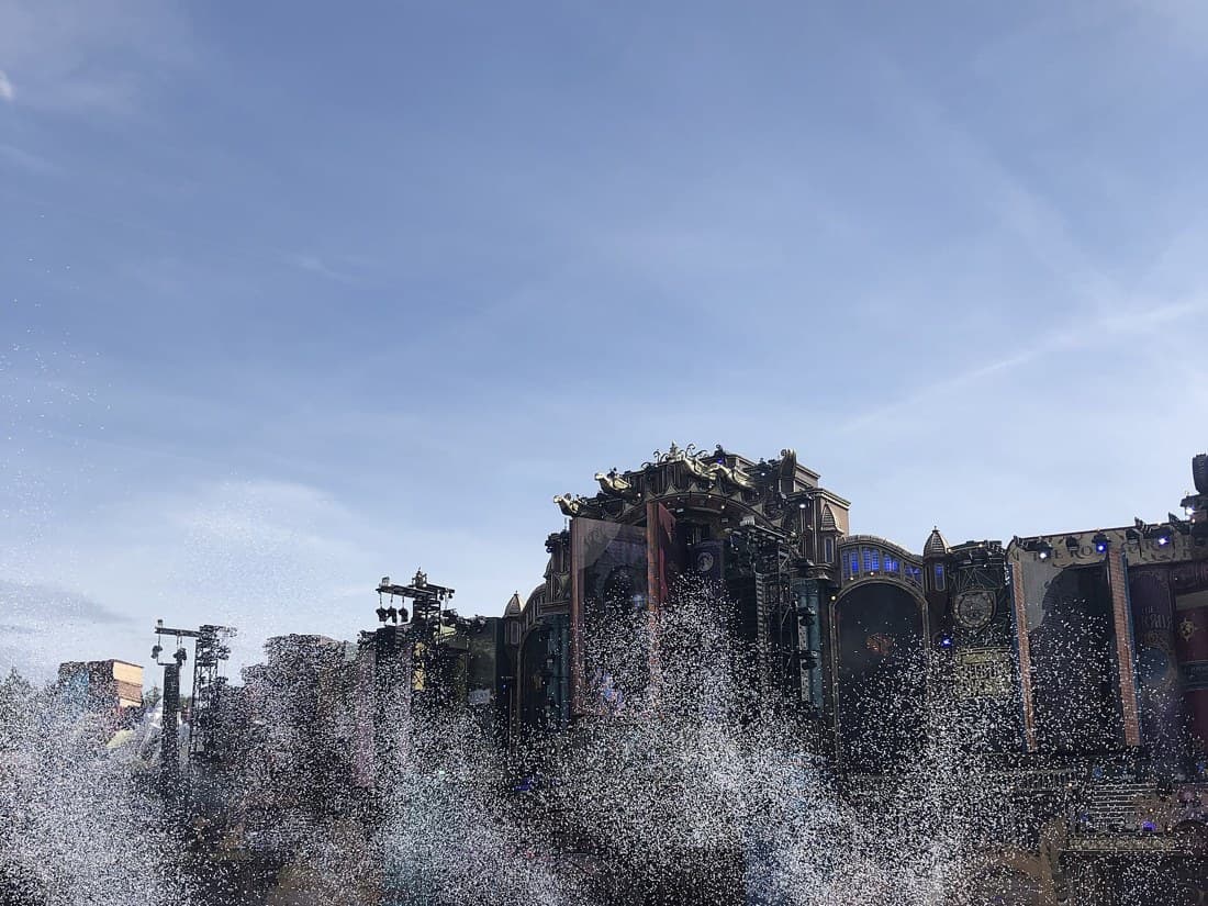 The Ultimate Open-Air Stage